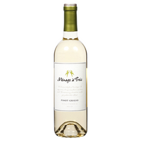 MENAGE A TROIS MOSCATO SWEET WHITE BLEND